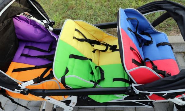 z przedszkola na terenie miasta ukradła sześcioosobowy wózek dziecięcy