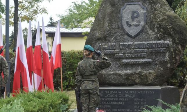 wystąpienia Prezydenta Miasta Suwałk i zaproszonych gości