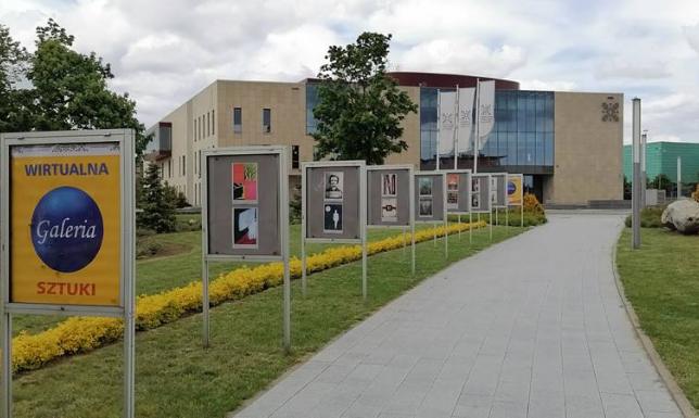 Wirtualna Galeria Sztuki SOK wychodzi w plener