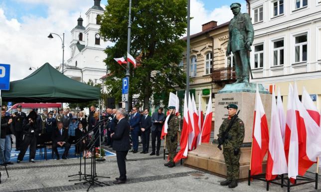 Uroczystość upamiętniająca wyzwolenie Suwałk