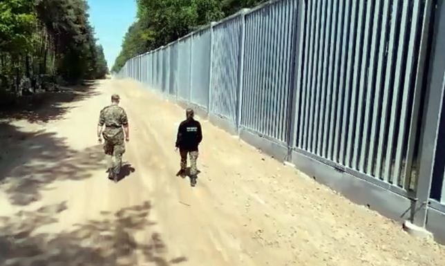 budowa zapory na granicy polsko - białoruskiej