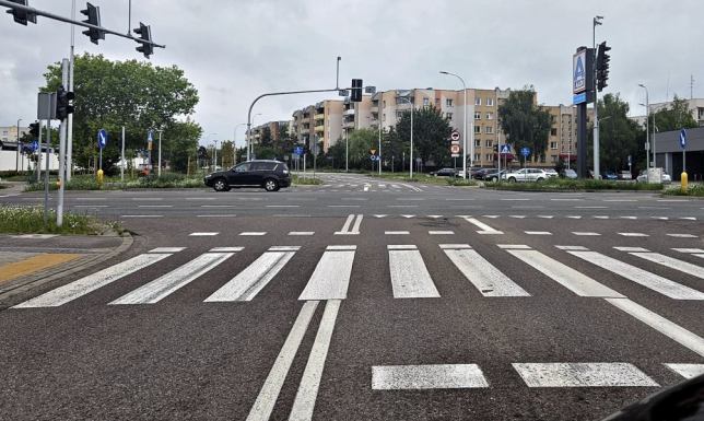 zaprojektowanie i wykonanie doświetlenia przejść dla pieszych