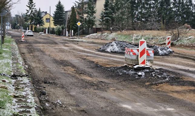 Remont Powstańców Wielkopolskich - zmiany w kursach komunikacji miejskiej autobusy komunikacji miejskiej nie będą wjeżdżać w ul. Powstańców Wielkopolskich