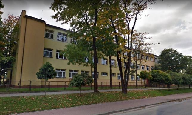 ZS 4 w Suwałkach w II etapie olimpiady z wiedzy o ubezpieczeniach społecznych  udział w ogólnopolskim finale olimpiady z wiedzy o ubezpieczeniach społecznych