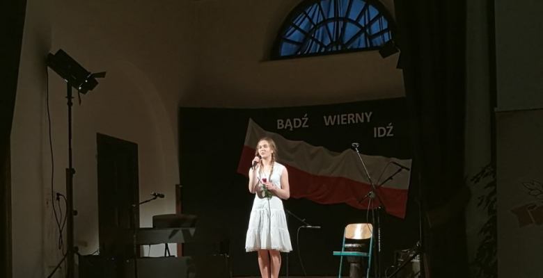 Pieśni i wiersze patriotyczne I LO Suwałki