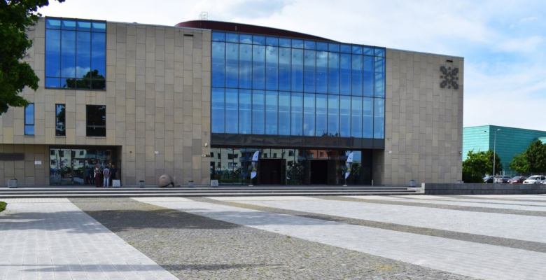 komisja konkursowa nie wybrała osoby, która pokieruje instytucją