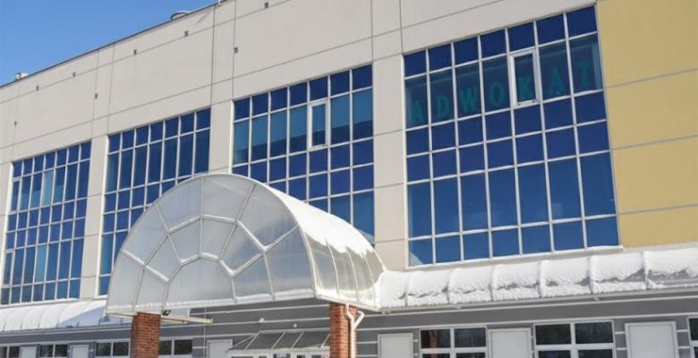 Osoby przebywające w obiekcie mają możliwość ogrzania się