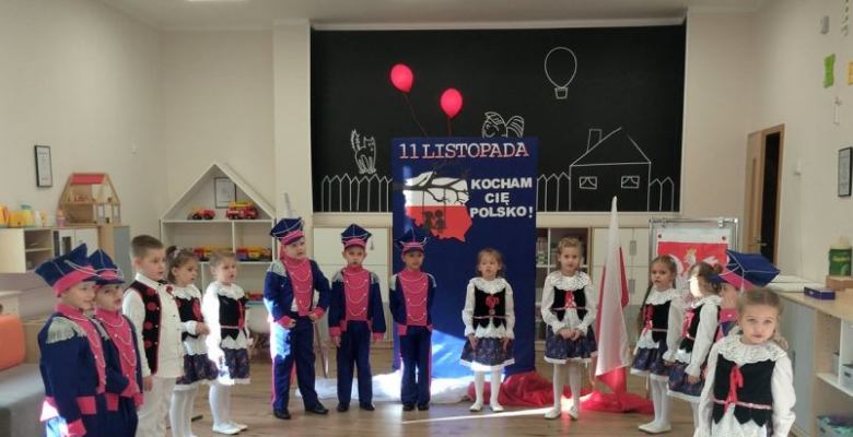 Przedszkole nr 8 koncert z okazji dnia niepodległości
