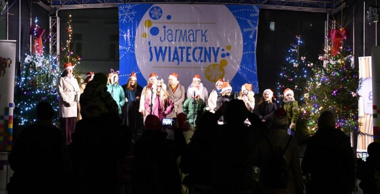Oficjalne otwarcie Jarmarku Świątecznego z udziałem władz Suwałk