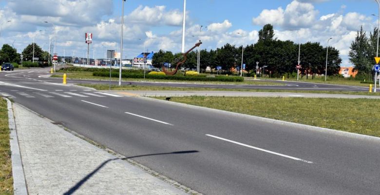 rondo u zbiegu ulic Pułaskiego, Armii Krajowej i Rotmistrza Witolda Pileckiego