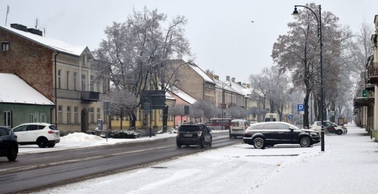 Śnieg często stanowi groźne obciążenie dla konstrukcji nośnej dachu