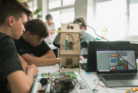„SLL-Green+ to czteroletni program dla techników i szkół zawodowych