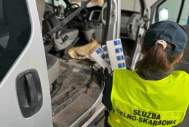 Ponad 6000 paczek papierosów bez polskich znaków akcyzy