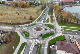  rondo u zbiegu ulic Kawaleryjskiej i Powstańców Wielkopolskich