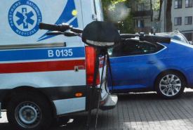 12 i 13 latek wspólnie jechali na hulajnodze elektrycznej w Suwałkach