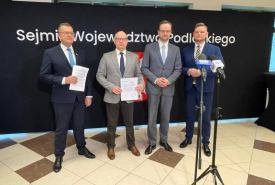 sprzeciw wobec planowanej konsolidacji szpitali i stacji pogotowia