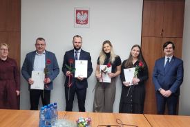 Akty nadania stopnia nauczyciela mianowanego wręczył Roman Rynkowski