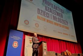 Rozmawiali o profilaktyce uzależnień dzieci i młodzieży „Profilaktyka uzależnień dzieci i młodzieży – razem wobec nowych wyzwań