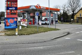 stawka podatku VAT na paliwa została obniżona z 23 proc do 8 proc