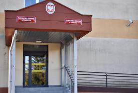 w rejonie garaży przy ulicy Reja w Suwałkach znaleziono ciało kobiety