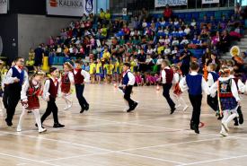 Zachęcanie najmłodszych dzieci do wszelkiego rodzaju zabaw