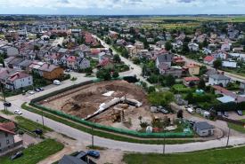 zbiornik retencyjny, który ma ograniczyć zalewanie ulic na osiedlu Hańcza