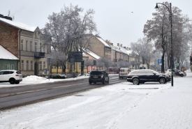 Śnieg często stanowi groźne obciążenie dla konstrukcji nośnej dachu
