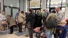 w Urzędzie Miasta w Suwałkach rozdawano 100 mini karmników