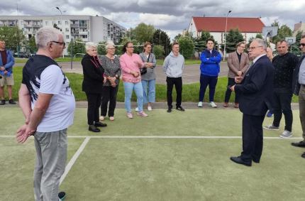 Czy remont boiska jest potrzebny i jak miałoby wyglądać w przyszłości?