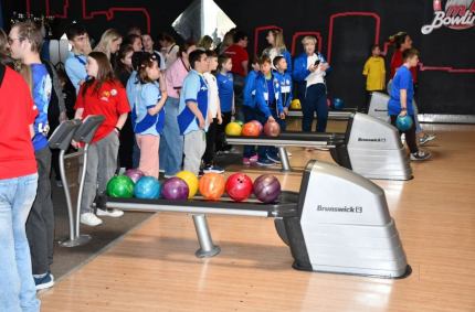 90 zawodników z 12 placówek specjalnych i integracyjnych 