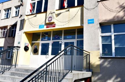 Jak zwiększyć bezpieczeństwo w suwalskich szkołach? Radny składa interpelację
