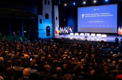 Wypracowanie mechanizmów wsparcia dla regionów obciążonych „trudnym sąsiedztwem”