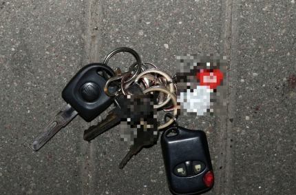 Suwalscy policjanci zatrzymali podejrzanych o kradzież pojazdu