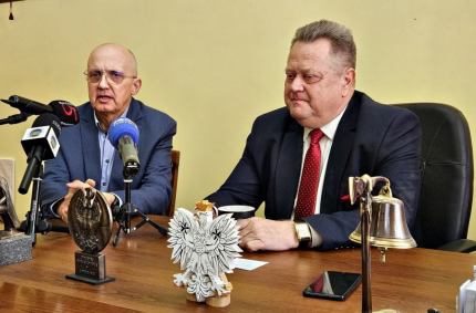 Debata wokół sporu wokół finansowania modernizacji polskiej armii 