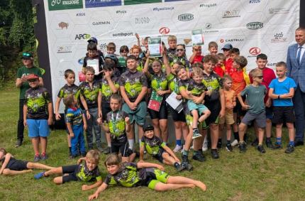 Kolarze z klubu MTB Suwałki wrócili z Letnik zdobywając 20 medali