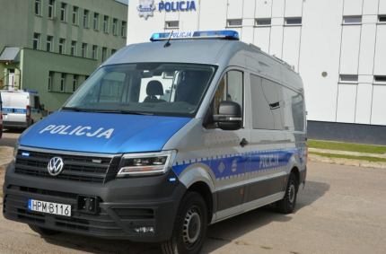 21-letni kierujący BMW próbował swoich sił w drifcie