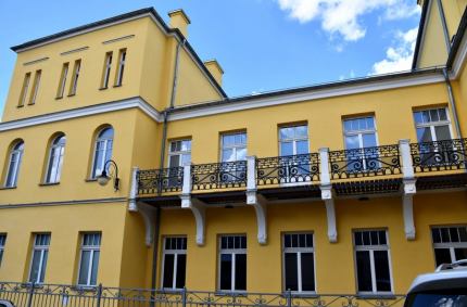 bezpłatne wakacyjne warsztaty dla dzieci i młodzieży