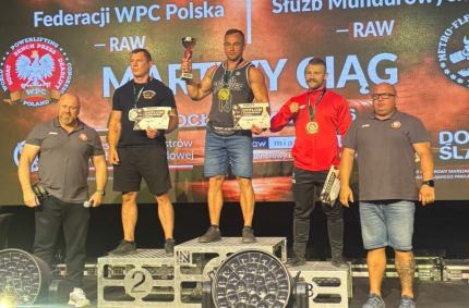  I miejsce w kategorii wagowej do 90 kg służb mundurowych
