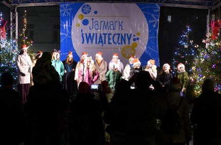 Oficjalne otwarcie Jarmarku Świątecznego z udziałem władz Suwałk