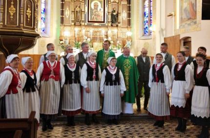 Uroczyste obchody 45-lecia działalności Zespołu Folklorystycznego
