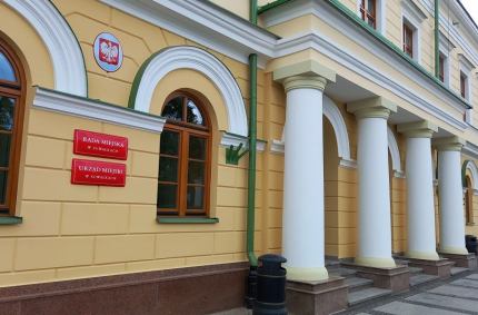 możliwość bezpłatnego użyczenia kompostownika przez Ratusz