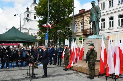 Uroczystość upamiętniająca wyzwolenie Suwałk