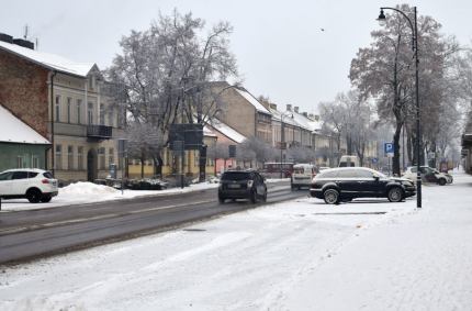 Śnieg często stanowi groźne obciążenie dla konstrukcji nośnej dachu